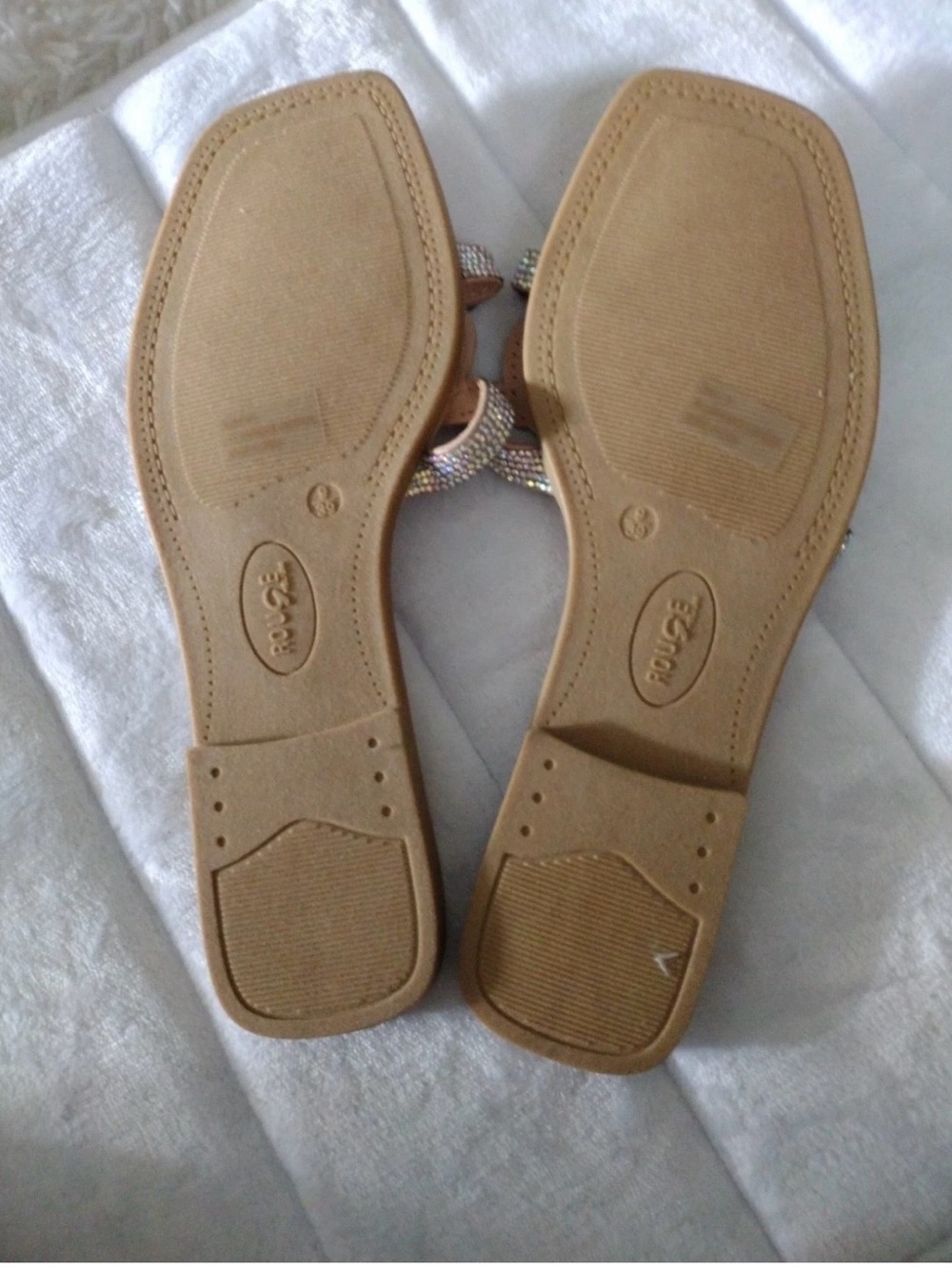 Rouge Helium Nude Pink Crystal-Embellished Slide Sandals NWOT - Picture 8 of 8